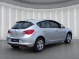 Opel Astra bei Gebrauchtwagen.expert - Abbildung (4 / 15)