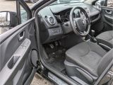 Renault Clio bei Gebrauchtwagen.expert - Abbildung (4 / 7)