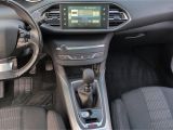 Peugeot 308 bei Gebrauchtwagen.expert - Abbildung (8 / 15) Peugeot 308 bei Gebrauchtwagen.expert - Abbildung (8 / 15)