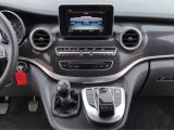 Mercedes-Benz V 200d bei Gebrauchtwagen.expert - Abbildung (7 / 15) Mercedes-Benz V 200d bei Gebrauchtwagen.expert - Abbildung (7 / 15)