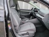 VW Golf bei Gebrauchtwagen.expert - Abbildung (8 / 15) VW Golf bei Gebrauchtwagen.expert - Abbildung (8 / 15)