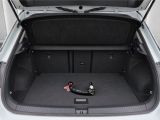 VW T-Roc bei Gebrauchtwagen.expert - Abbildung (10 / 15) VW T-Roc bei Gebrauchtwagen.expert - Abbildung (10 / 15)