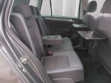 VW Golf Sportsvan bei Gebrauchtwagen.expert - Abbildung (9 / 15)