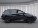Jeep Compass bei Gebrauchtwagen.expert - Abbildung (3 / 15)