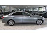 Mercedes-Benz E 300d 4M bei Gebrauchtwagen.expert - Abbildung (5 / 10)