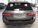 Mercedes-Benz E-Klasse bei Gebrauchtwagen.expert - Abbildung (4 / 10)