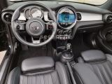 Mini Cooper bei Gebrauchtwagen.expert - Abbildung (14 / 15)