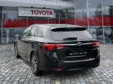 Toyota Avensis bei Gebrauchtwagen.expert - Abbildung (3 / 15)