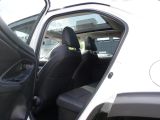 Toyota Yaris bei Gebrauchtwagen.expert - Abbildung (12 / 15) Toyota Yaris bei Gebrauchtwagen.expert - Abbildung (12 / 15)