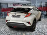 Toyota C-HR bei Gebrauchtwagen.expert - Abbildung (5 / 15) Toyota C-HR bei Gebrauchtwagen.expert - Abbildung (5 / 15)