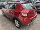 Dacia Sandero bei Gebrauchtwagen.expert - Abbildung (10 / 15)