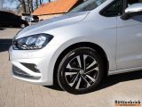 VW Golf Sportsvan bei Gebrauchtwagen.expert - Abbildung (3 / 14)