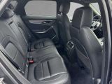 Jaguar F-Pace bei Gebrauchtwagen.expert - Abbildung (7 / 9)