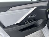 Opel Astra bei Gebrauchtwagen.expert - Abbildung (12 / 15)