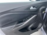 Opel Grandland X bei Gebrauchtwagen.expert - Abbildung (11 / 15)