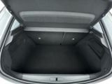 Opel Elegance bei Gebrauchtwagen.expert - Abbildung (9 / 15)