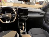 Dacia Duster bei Gebrauchtwagen.expert - Abbildung (11 / 15) Dacia Duster bei Gebrauchtwagen.expert - Abbildung (11 / 15)