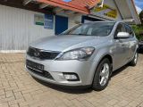 Kia Ceed bei Gebrauchtwagen.expert - Abbildung (2 / 13)