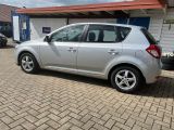 Kia Ceed bei Gebrauchtwagen.expert - Abbildung (7 / 13)