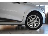 Renault Clio bei Gebrauchtwagen.expert - Abbildung (5 / 15)