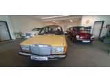 Mercedes-Benz 230 bei Gebrauchtwagen.expert - Abbildung (2 / 13)