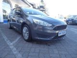 Ford Focus Turnier bei Gebrauchtwagen.expert - Abbildung (2 / 10)