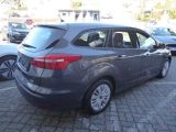 Ford Focus Turnier bei Gebrauchtwagen.expert - Abbildung (3 / 10)