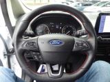 Ford EcoSport bei Gebrauchtwagen.expert - Abbildung (6 / 12) Ford EcoSport bei Gebrauchtwagen.expert - Abbildung (6 / 12)
