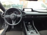 Mazda 3 bei Gebrauchtwagen.expert - Abbildung (11 / 14)