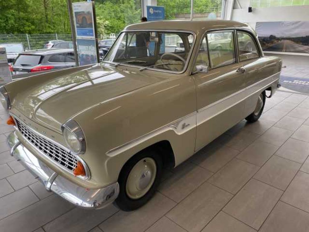 Ford Taunus bei Gebrauchtwagen.expert - Hauptabbildung Ford Taunus bei Gebrauchtwagen.expert - Hauptabbildung