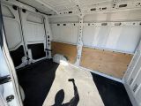 Opel Movano bei Gebrauchtwagen.expert - Abbildung (14 / 15) Opel Movano bei Gebrauchtwagen.expert - Abbildung (14 / 15)