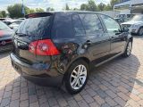 VW Golf V bei Gebrauchtwagen.expert - Abbildung (5 / 15)