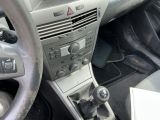 Opel Astra bei Gebrauchtwagen.expert - Abbildung (6 / 10)
