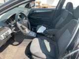Opel Astra bei Gebrauchtwagen.expert - Abbildung (7 / 9) Opel Astra bei Gebrauchtwagen.expert - Abbildung (7 / 9)