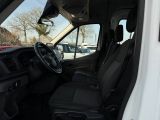 Ford Transit bei Gebrauchtwagen.expert - Abbildung (13 / 15) Ford Transit bei Gebrauchtwagen.expert - Abbildung (13 / 15)