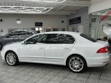 Skoda Superb bei Gebrauchtwagen.expert - Abbildung (2 / 15)