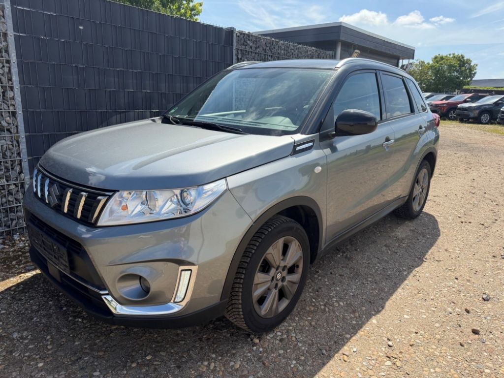 Suzuki Vitara bei Gebrauchtwagen.expert - Hauptabbildung Suzuki Vitara bei Gebrauchtwagen.expert - Hauptabbildung