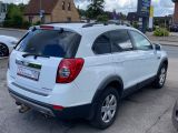 Chevrolet Captiva bei Gebrauchtwagen.expert - Abbildung (4 / 15)