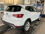 Seat Arona bei Gebrauchtwagen.expert - Abbildung (3 / 4)