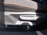 Seat Arona bei Gebrauchtwagen.expert - Abbildung (8 / 15)