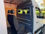 Mercedes-Benz Sprinter bei Gebrauchtwagen.expert - Abbildung (10 / 15) Mercedes-Benz Sprinter bei Gebrauchtwagen.expert - Abbildung (10 / 15)