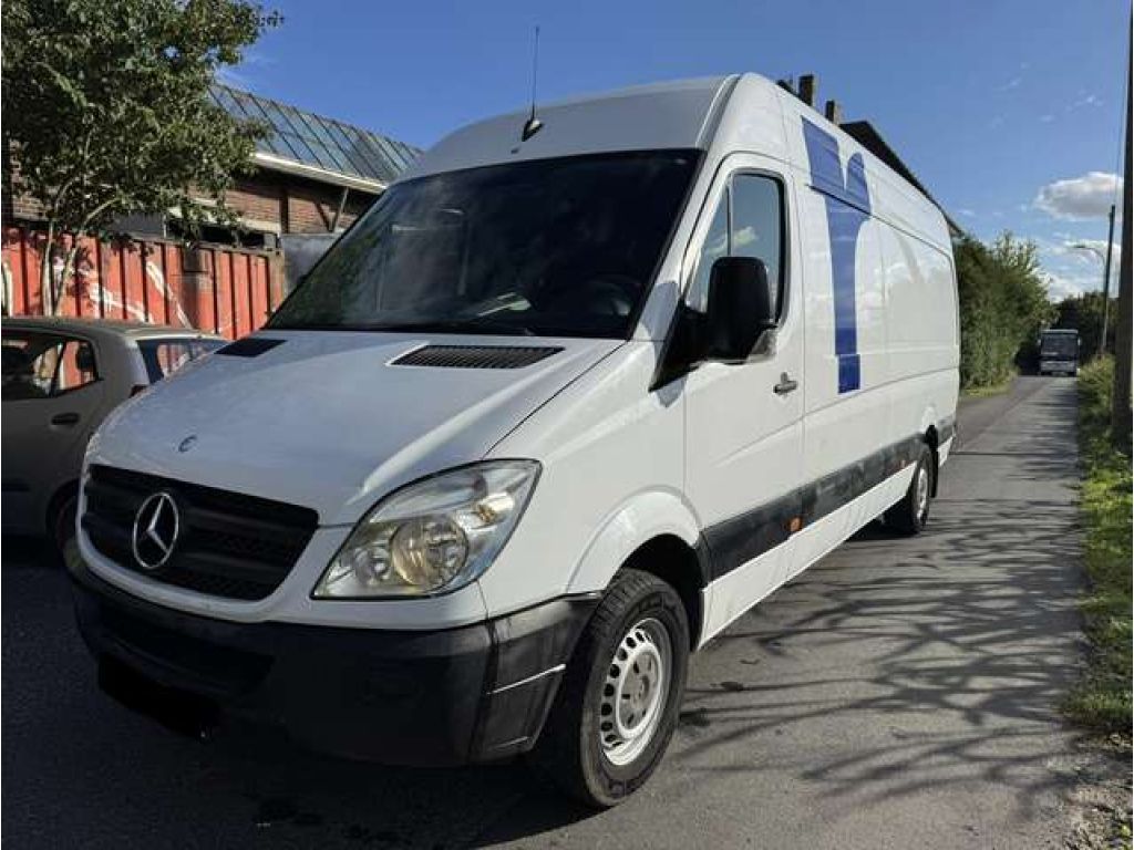 Mercedes-Benz Sprinter bei Gebrauchtwagen.expert - Hauptabbildung Mercedes-Benz Sprinter bei Gebrauchtwagen.expert - Hauptabbildung