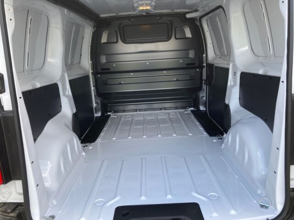 Peugeot Expert bei Gebrauchtwagen.expert - Hauptabbildung Peugeot Expert bei Gebrauchtwagen.expert - Hauptabbildung