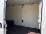 Opel Movano bei Gebrauchtwagen.expert - Abbildung (13 / 15)
