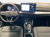 VW Golf VIII bei Gebrauchtwagen.expert - Abbildung (8 / 13)