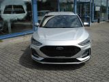 Ford Focus bei Gebrauchtwagen.expert - Abbildung (2 / 15)