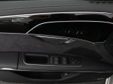 Audi S8 bei Gebrauchtwagen.expert - Abbildung (14 / 15)
