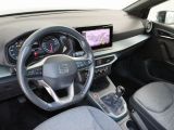 Seat Arona bei Gebrauchtwagen.expert - Abbildung (9 / 15)