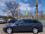 VW Golf bei Gebrauchtwagen.expert - Abbildung (2 / 15)