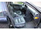 Volvo V40 bei Gebrauchtwagen.expert - Abbildung (14 / 15)